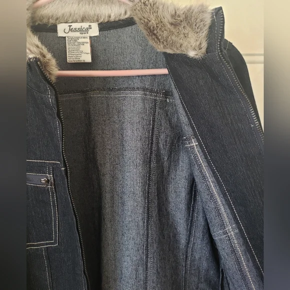 Jean jacket - Picture 5 of 5